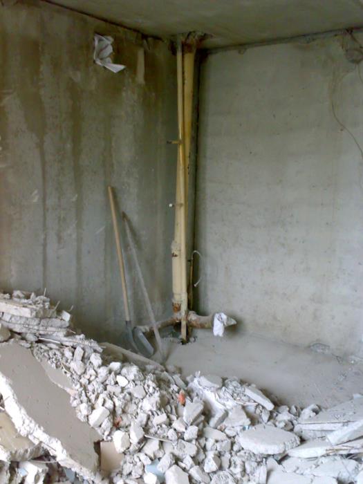 Демонтаж сантехкабин блоккомнат стен перегородок Алмазная резка усиление проемов Харьков область