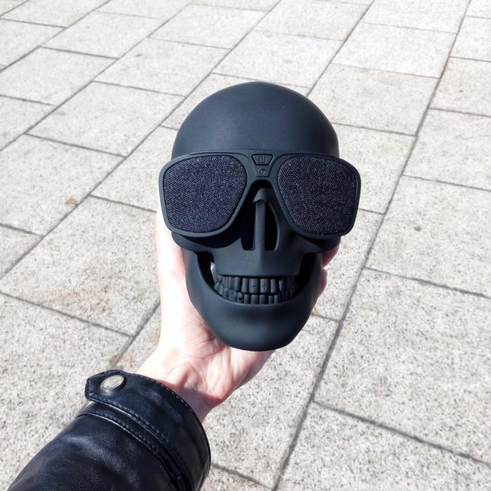 Портативная bluetooth акустика колонка в виде черепа - изображениe 4