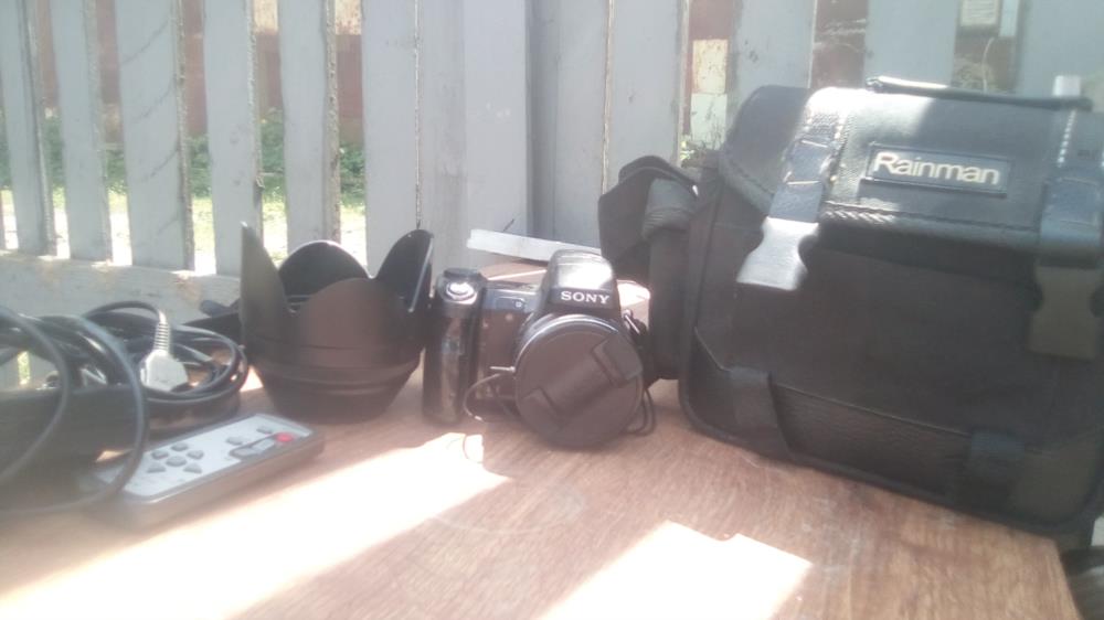 Цифровой фотоаппарат SONY dsc-h 9 - изображениe 4