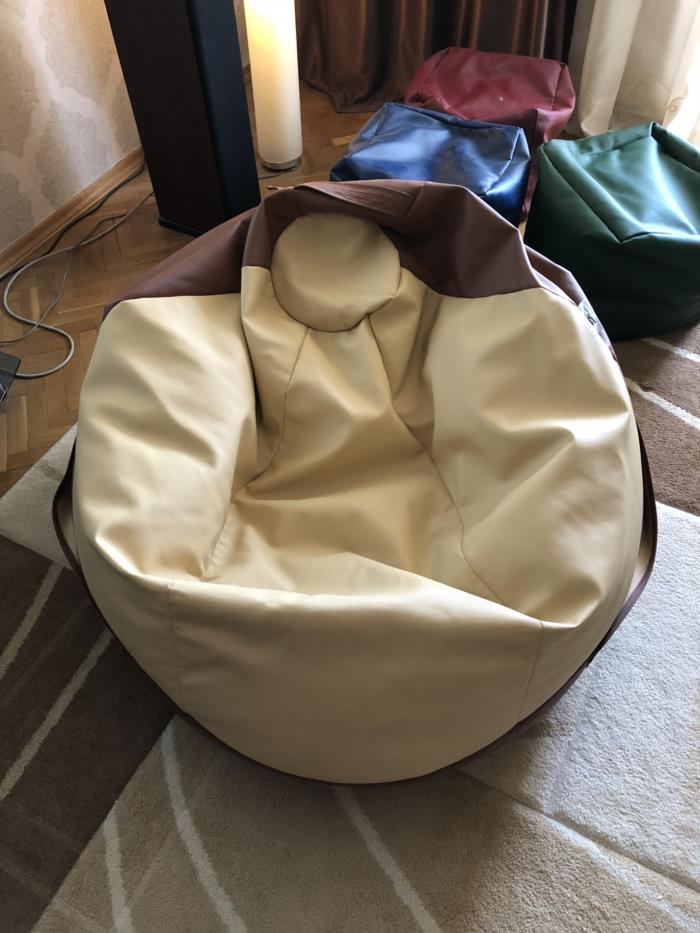 Кресло-мешок кожзам бежево-коричневый - изображениe 1