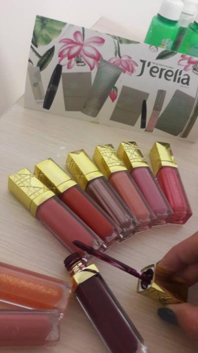 Помада матова рідка GOLD - изображениe 1