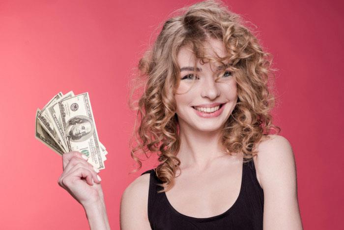 Требуются дквушки для работы в офиc - изображениe 1