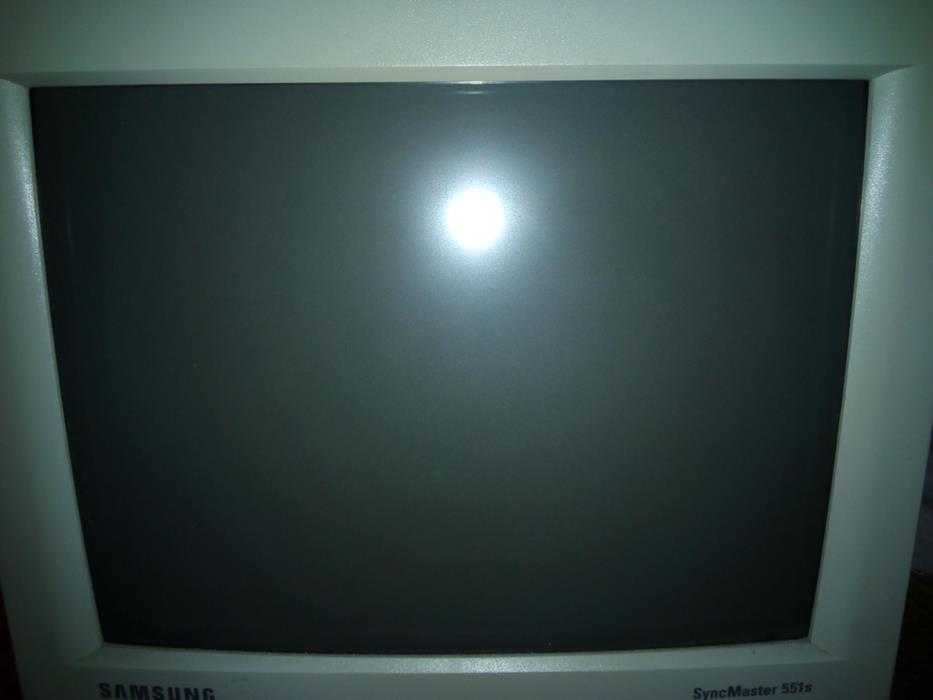 Продаю три монитора Samsung SyncMaster одним комплектом 3в1 - изображениe 1