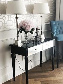 Зеркальная консоль в прихожую гостиную в стиле гламур - изображениe 2