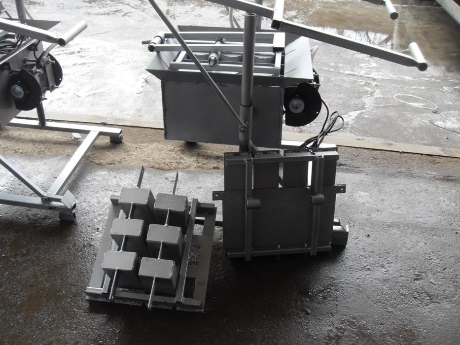   Станок  для  изготовления  шлакоблоков НВС-3х1 в Днепре - изображениe 3