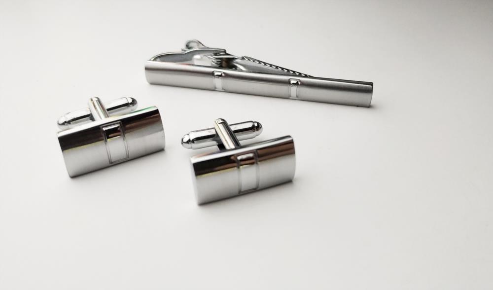 Комплект серебристых запонок Коробочка для запонок зажим для галстука запонки - изображениe 1
