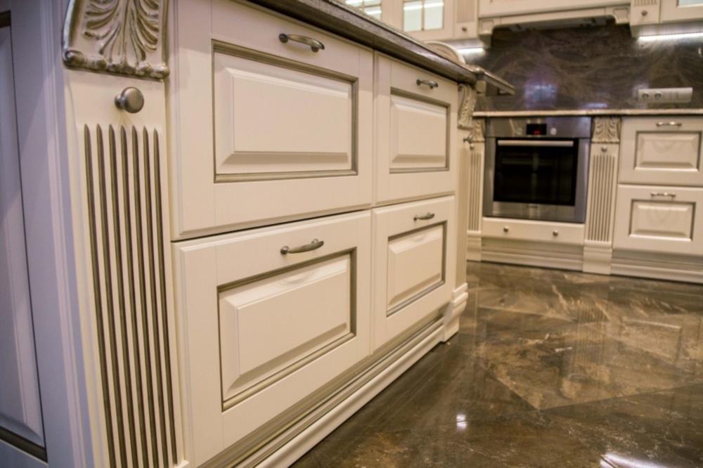 Кухни в современном и классическом стиле под заказ от столярной мастерской Woodstock - изображениe 5