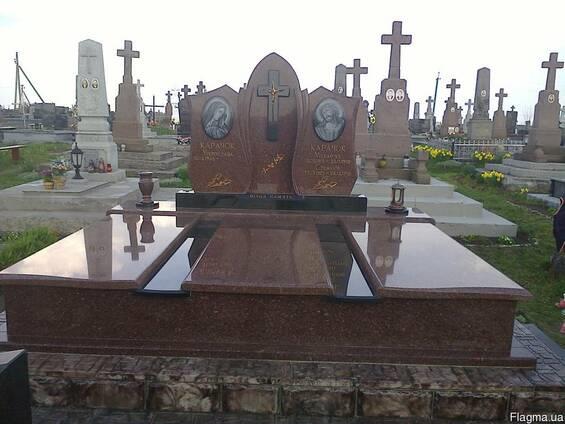 Заливка фундаменту під памятник Хмельницький - изображениe 1