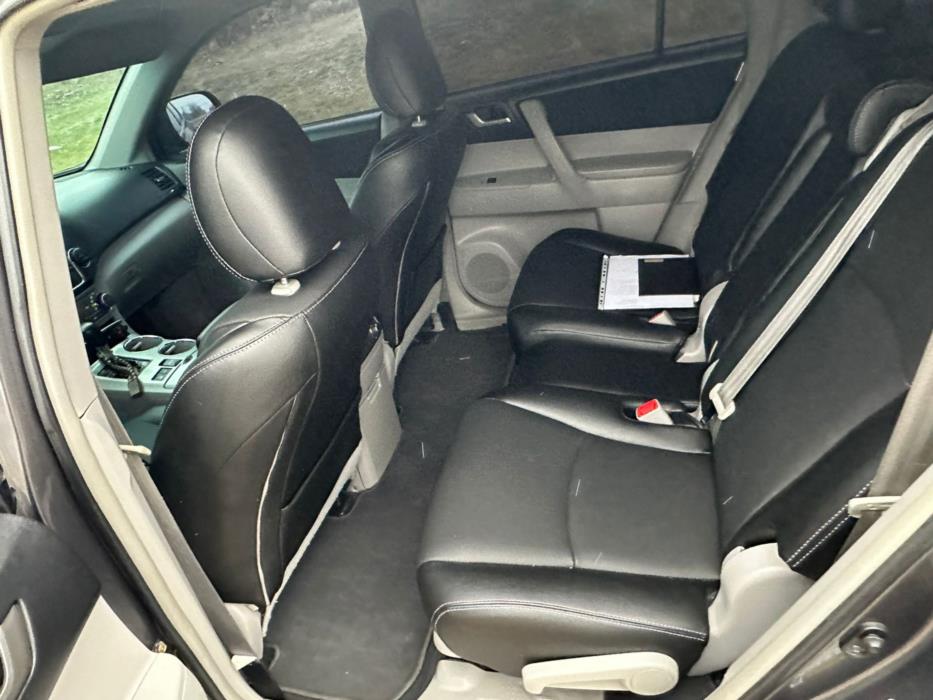 Продам автомобіль - изображениe 4