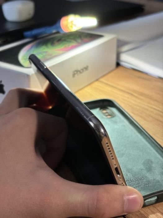 Продаю iPhone XS Max 256GB у відмінному стані  9300 грн