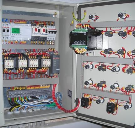 Изготовление электрических щитов с нужными параметрами и вводом резерва АВР - изображениe 2
