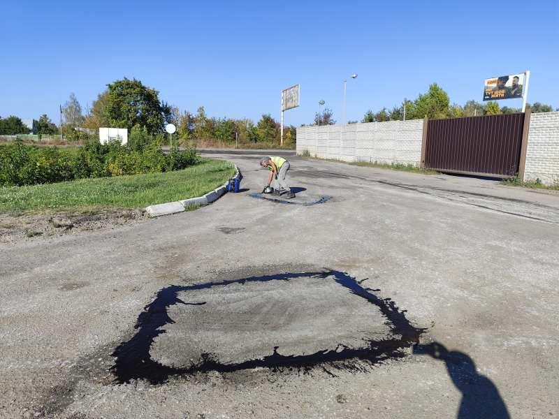 Асфальтна крошка Харків вкладання та продаж